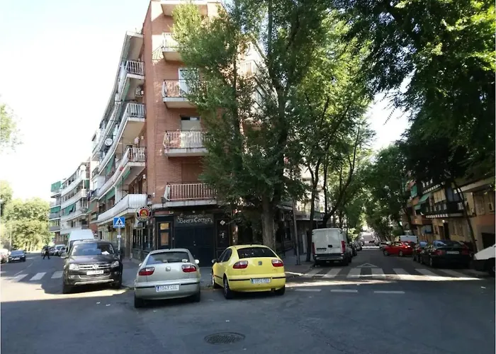 Precioso Estudio Situado En La Zona De Las Ventas Barbadillo Der